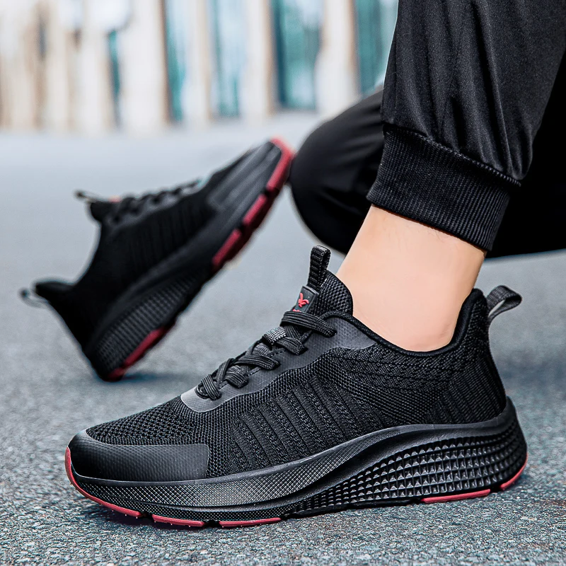

Lovers casual running shoes four seasons breathable soft-sole non-slip comfort sports shoes fashion men women's light sneakers