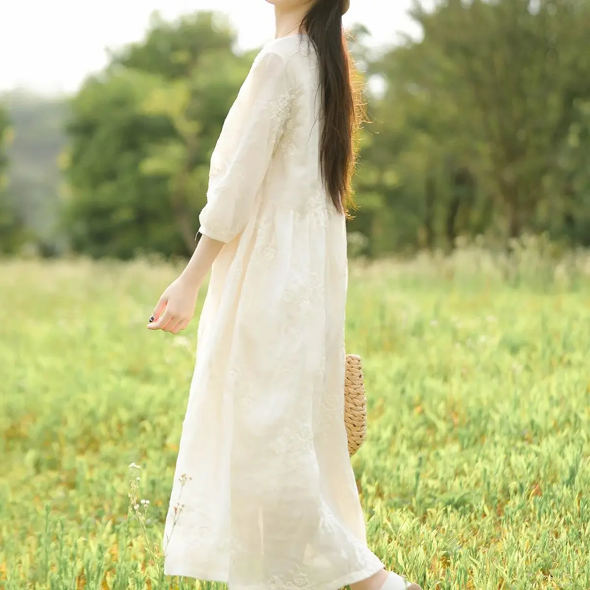 LZJN Vestido de ramie de camada dupla de cintura alta com mangas de comprimento médio, decote em V, vestido longo elegante bordado estilo francês emagrecedor