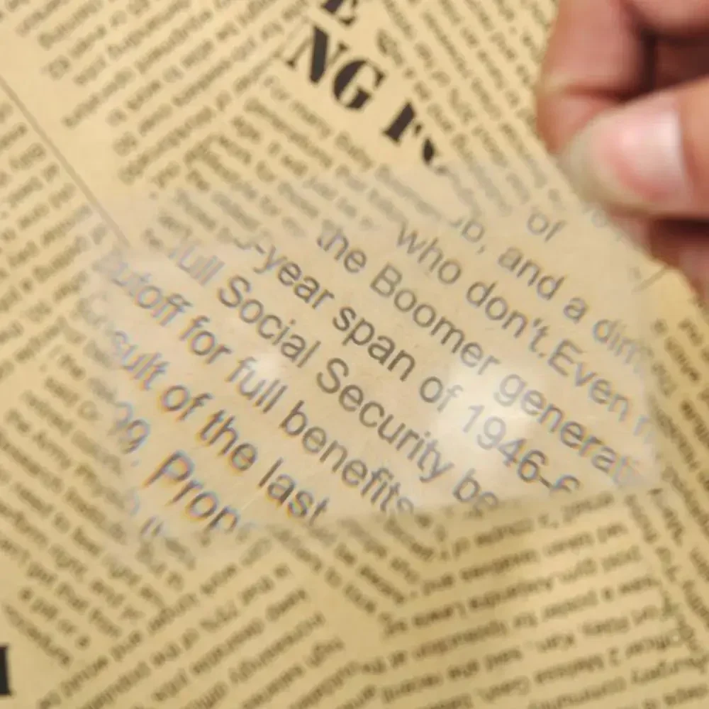 Portable For Reading Newspaper Book Made Of Plastics Magnifying Glass Fresnel Lens Magnifiers Loupe