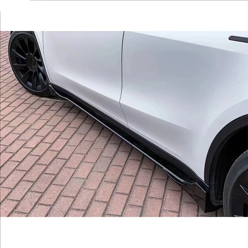 Side Skirt For Tesla Model Y 2020 2021 2022 2023 2024 Cars Accessories Tesla Body Kits ABS Glossy Black Carbon Fiber Print