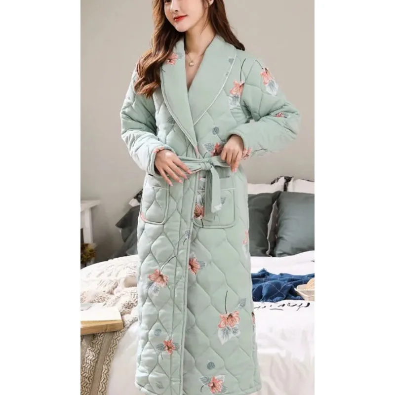 File Pure Cotton Robe Women\'s Winter Three-layer Thick Padded Cotton-padded Padded Jacket Warm Large Size Elderly  Home Wear