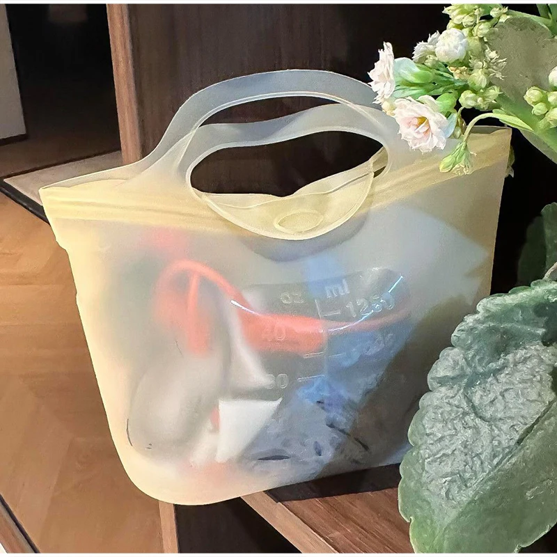 Pvc Transparent Waterproof Handbag Fashion And Fresh Macaron Color Jelly Bag Summer Large Capacity Women's Commuting Tote Bag