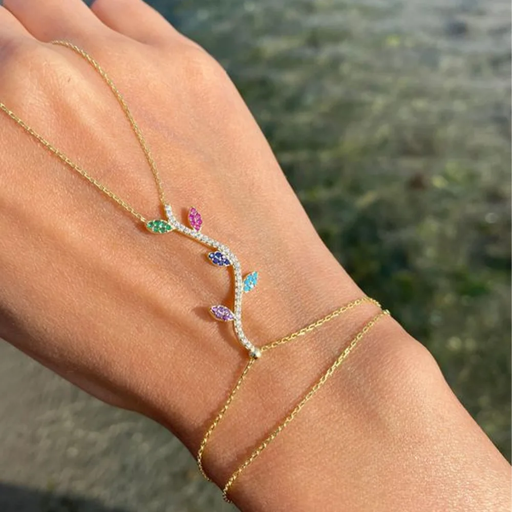 

Shiny Colorful Zircon Leaf Shape Hand Chain Finger Bracelet for Women 18K Gold Plated Adjustable Jewelry Wholesale Gift