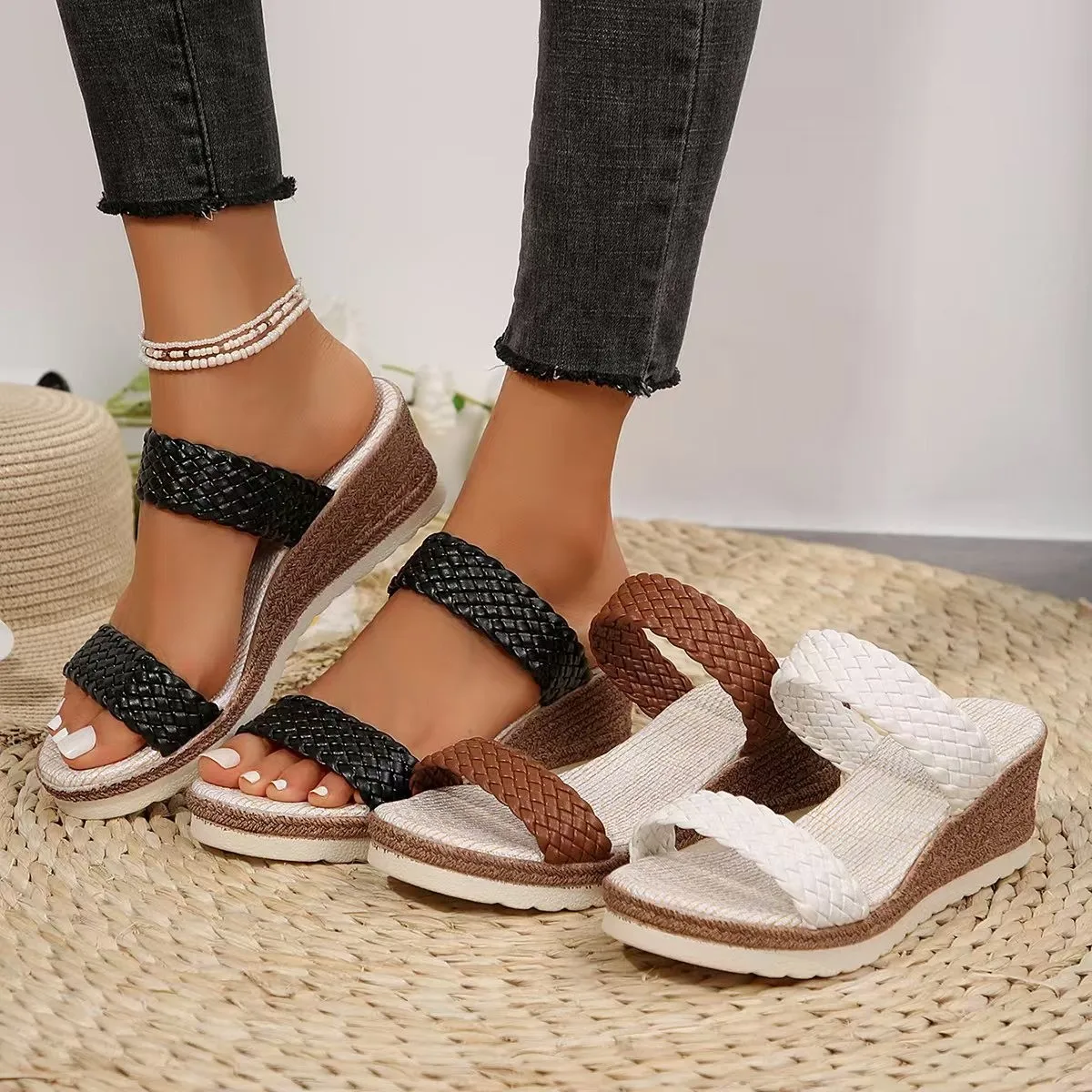 

New Luxury Leather Woven Wedge Sandal for Women Summer Fashion Platform Slipper Woman Casual Comfortable Outdoor Beach Sandalias