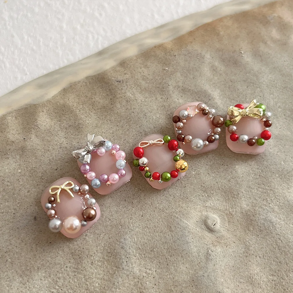 20Pcs Christmas Alloy Nail Charms, Exquisite Gold Foil Wreath Bowknot Ornaments DIY Xmas Nail Art Decorations