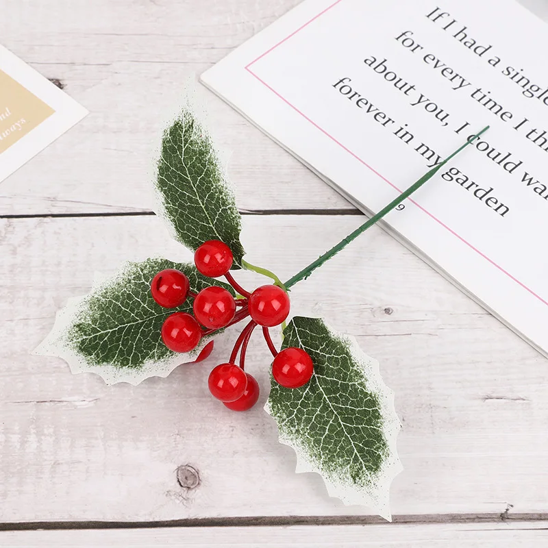 Artificial Christmas Flower Red Berries Branch for Xmas DIY Wreath Green Leaves Simulated Plants Wedding Christmas Decoration