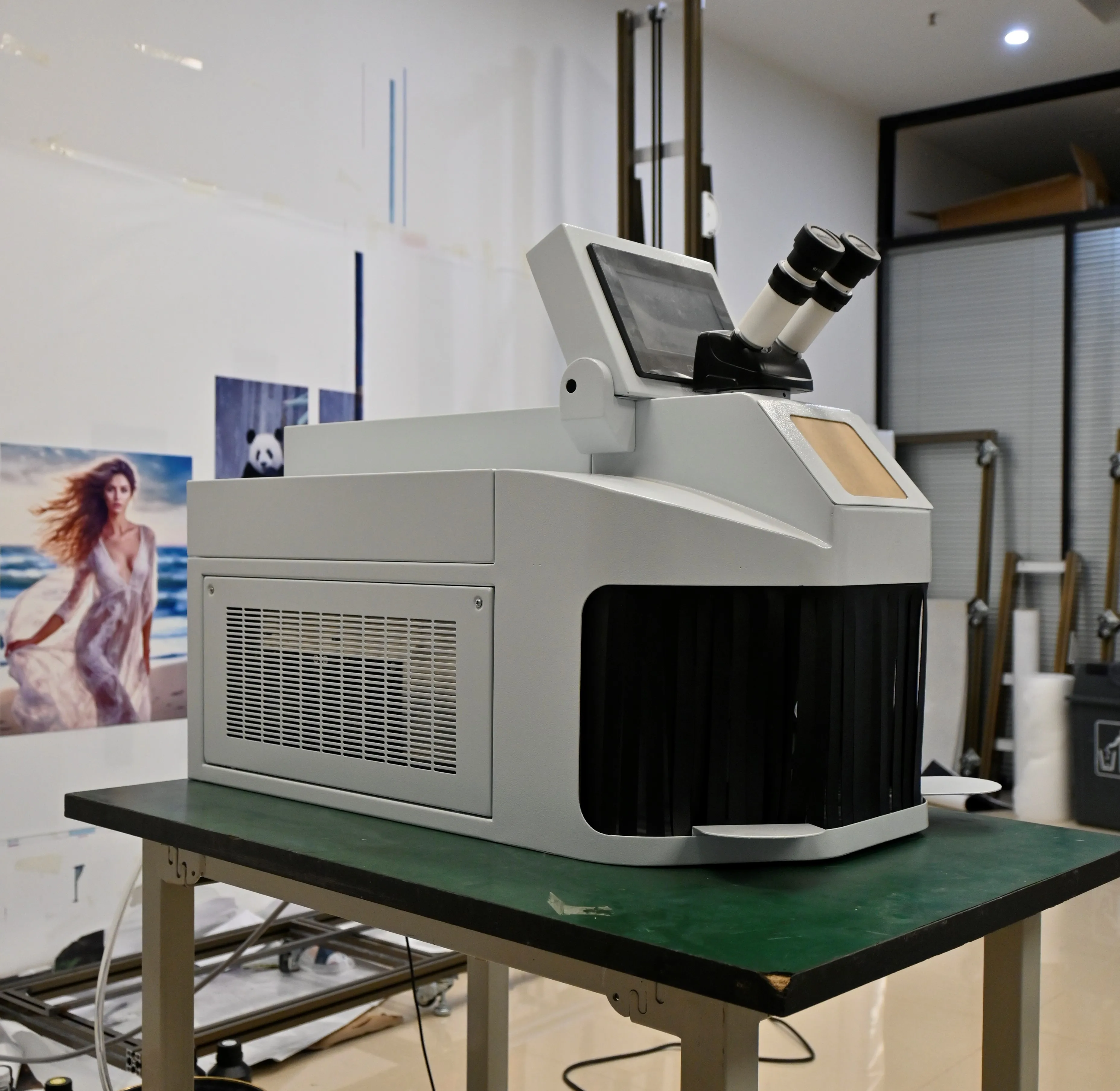 Jewelry Manufacturing with Our Laser Welding Machine: HD CCD Control System Provides a Clear View for Microscopic Welds