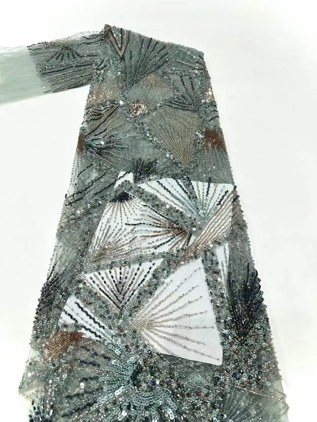 Best Design Beaded Tulle Lace Fabric 2025 For Wedding Party Dresses 5 Yards Handmade Embroidery Lace Sequins High Quality Fabric