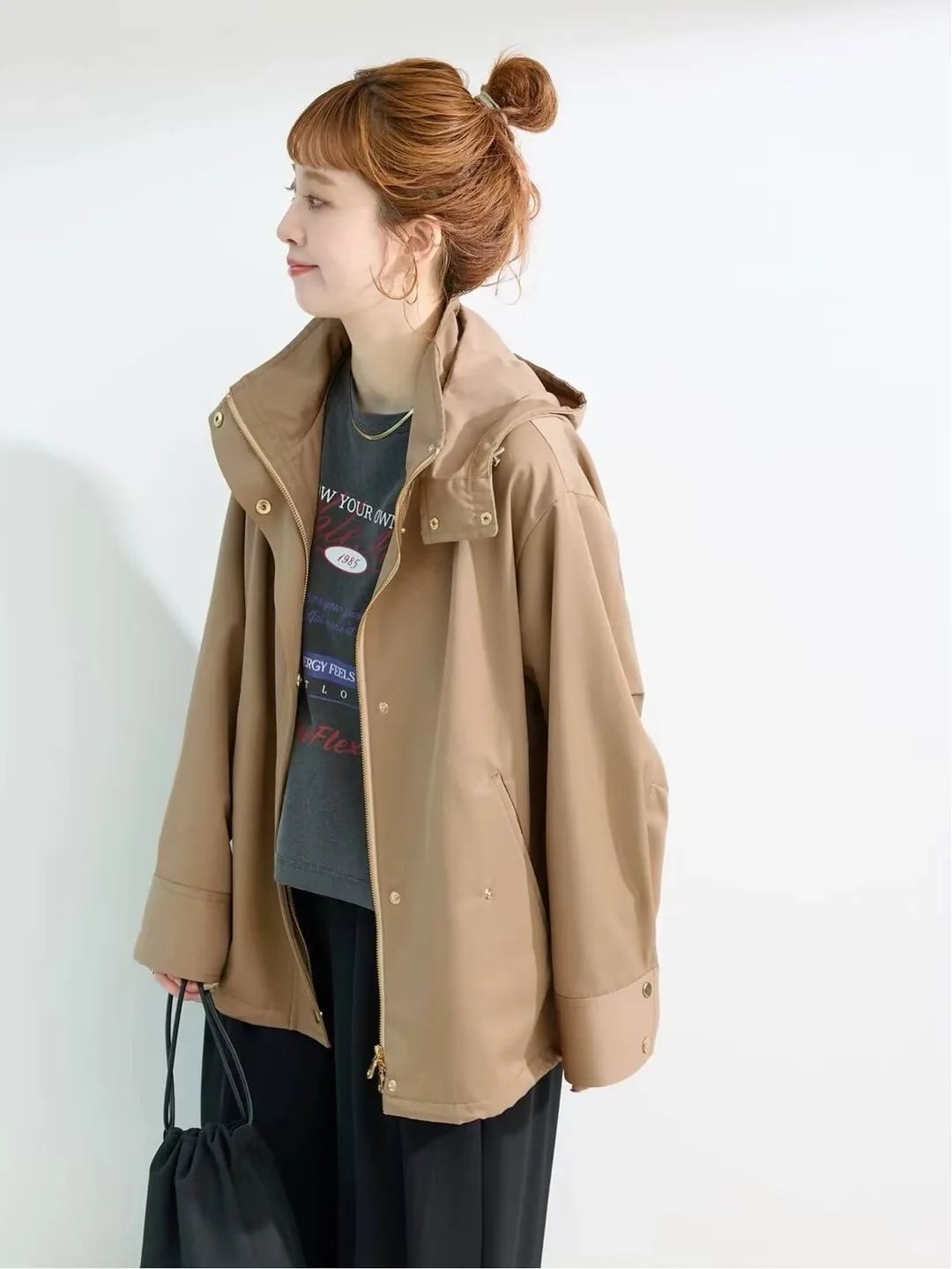 Water-Resistant Short Tent-Style Jacket with Detachable Hat Loose Fit Long Sleeve Zipper Closure  Color Women's Windbreaker