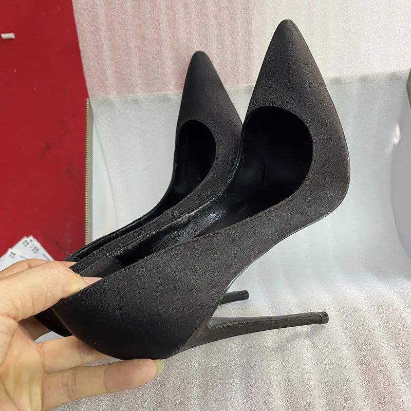 Veowalk All Black Women Satin Silk Pointy Toe Stiletto Pumps Elegant Ladies Formal Dress Slip On High Heel Shoes 8cm 10cm 12cm