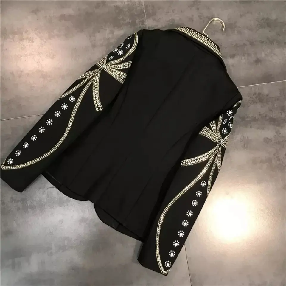 レディースブレザー、メタルスパンコールホットスタンピング、ヘビーリベット、スリムフィット、長袖、柄入りトップ、レディーススーツジャケット