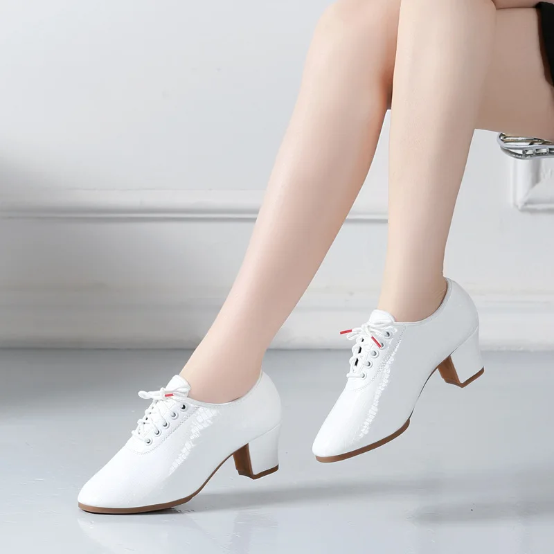 

Female adult Latin dance female square dance middle heel teacher shoes soft soled breathable sailor dance shoes 7132