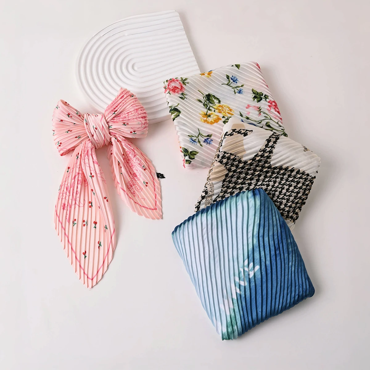 2025 moda crepe seda cetim lenço de cabelo para mulheres lenço impresso saco cachecóis feminino cabeça quadrada bandana cachecóis para senhoras