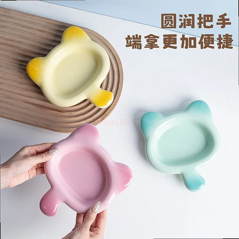 Cat Bowl Ceramic Treat Dish Anti-Black Chin Anti-Tipping Pet Food Bowl with Handle for Kitten Wet Food Plate