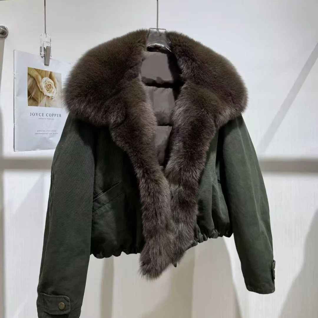 سترة جلدية بياقة من فرو الثعلب للنساء شتوية بيضاء من أوزة أسفل سترة منتفخة على طراز الدراجة النارية