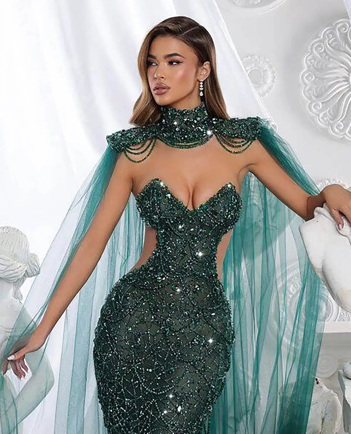 RunwayT Evening Dress Halter Appliques Rhinestone Illusion Chapel Court Celebrity Dress Vestido De Novia Custom Made