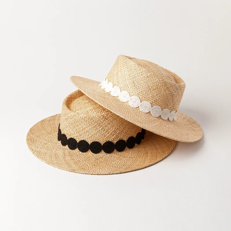 X443 Adult Summer Sun Cap Wide Brim Flat Top Panama Caps Ribbon Decoration Hand Woven Hat Outdoor Sun Shading Straw Caps