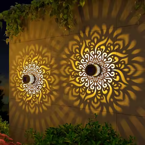 Outdoor Solar Fence Light IP65 Metal Yard Wall Lamp for Outdoor Garden Deck Steps Wall Home Decor Festive Atmospheres