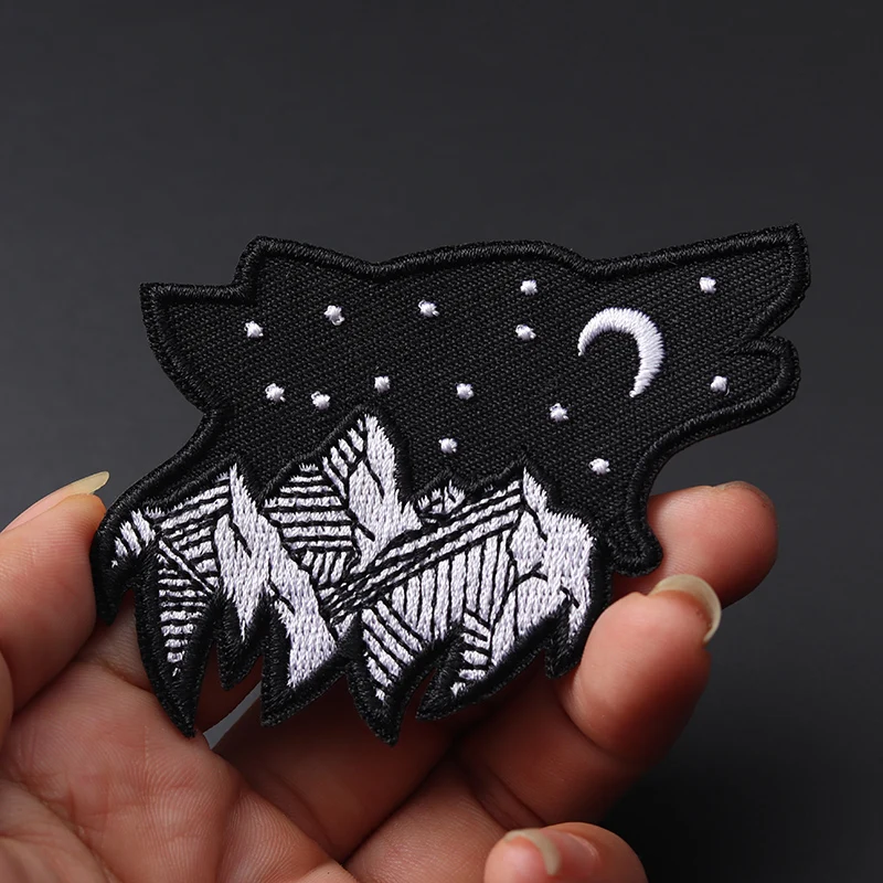 

Starry Sky Mountain Peak Wolf Size: 8.2x5.8cm Patches Badges Embroidery Iron On Patch Applique Ironing Clothing Decorative