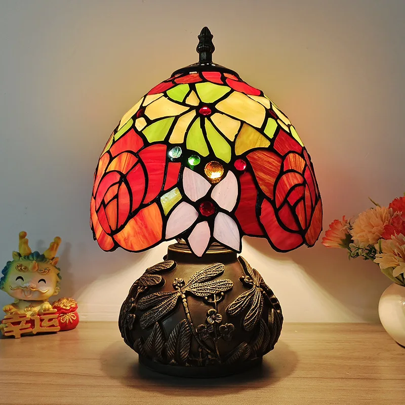 

Retro Style Table Lamp 8 Inches Stained Glass Bedside Lamp Red Rose Desk Reading Light Bedroom Living Room Home Office