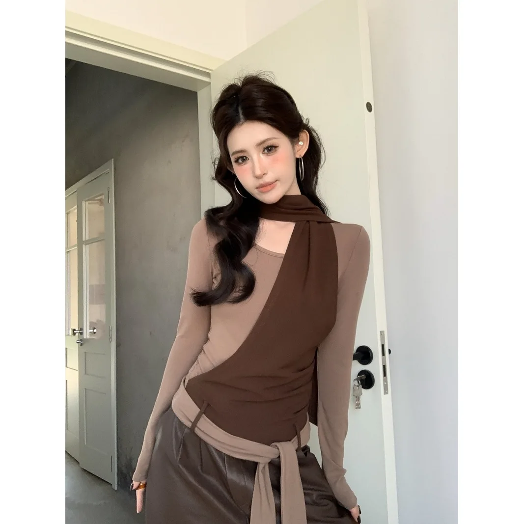 2026 Splicing Fake Two-piece Irregular Streamer Slim-fitting and Thin Abraded Strap Bottoming Shirt