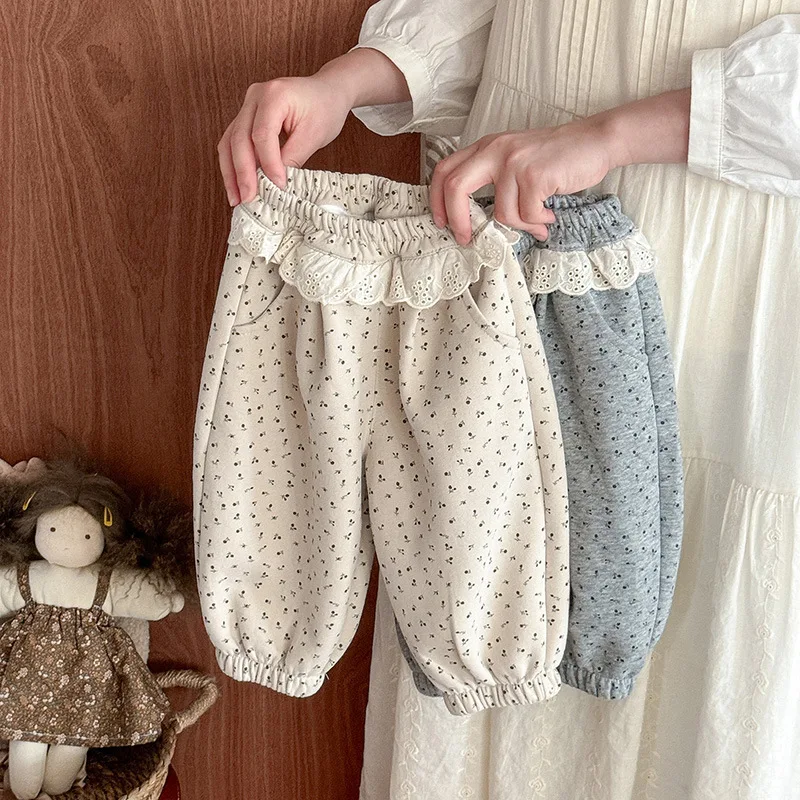 Girl Kids Pants 2026 Autumn New Girl Baby Lace Trim Floral Print Tapered Pants Kids Loose Pure Cotton