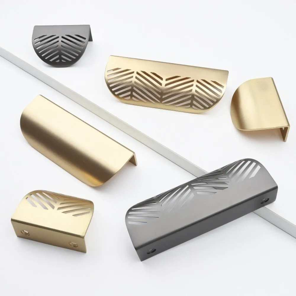 Zinc Alloy Cabinet Pull Handle Hollow Leaf Pattern Curved Grip Drawer Pull Handle Modern Style Screw Mounted