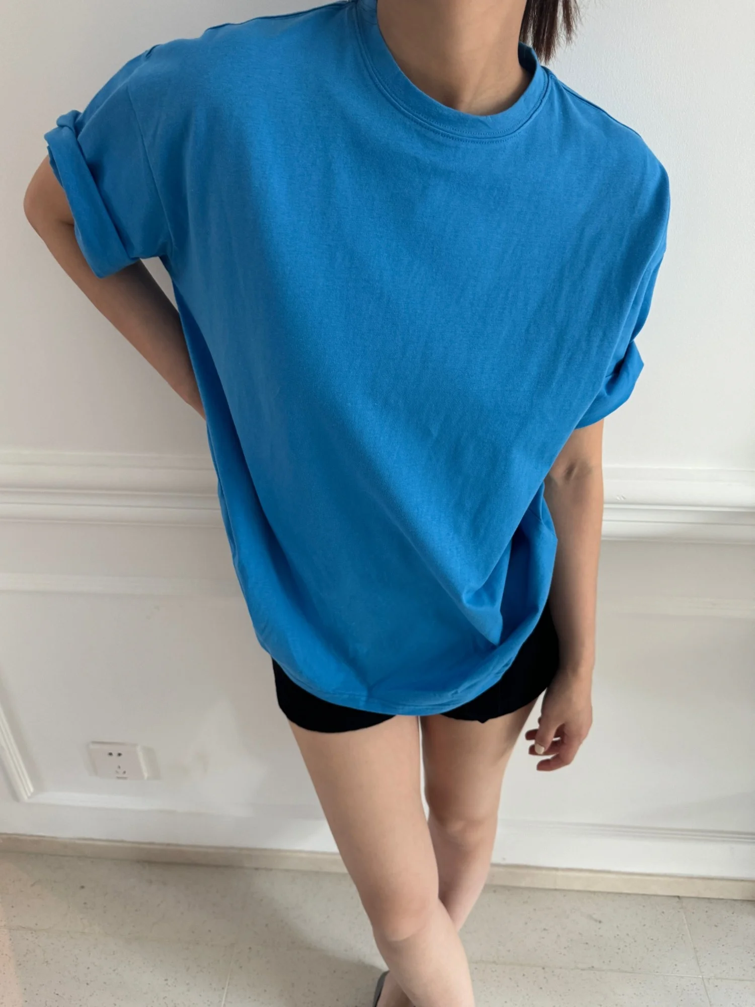 

Acrab Summer Lazy Sle Loose Fit Cotton T-irt Women's Mid-Length Svel Printed Casual round Ne Top in Lake Blue