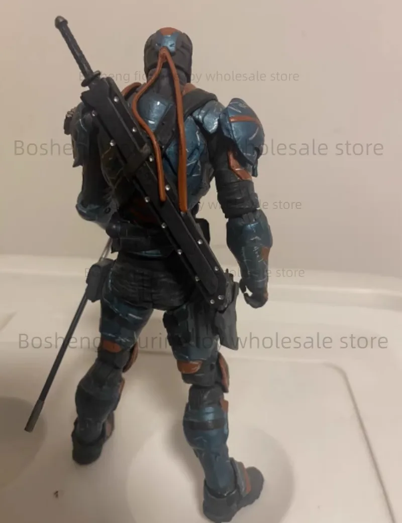 الأصلي LPZZ Rouno Cueure DC002 1/12 فارس Deathstroke في المخزون أنيمي عمل جمع أرقام نموذج اللعب