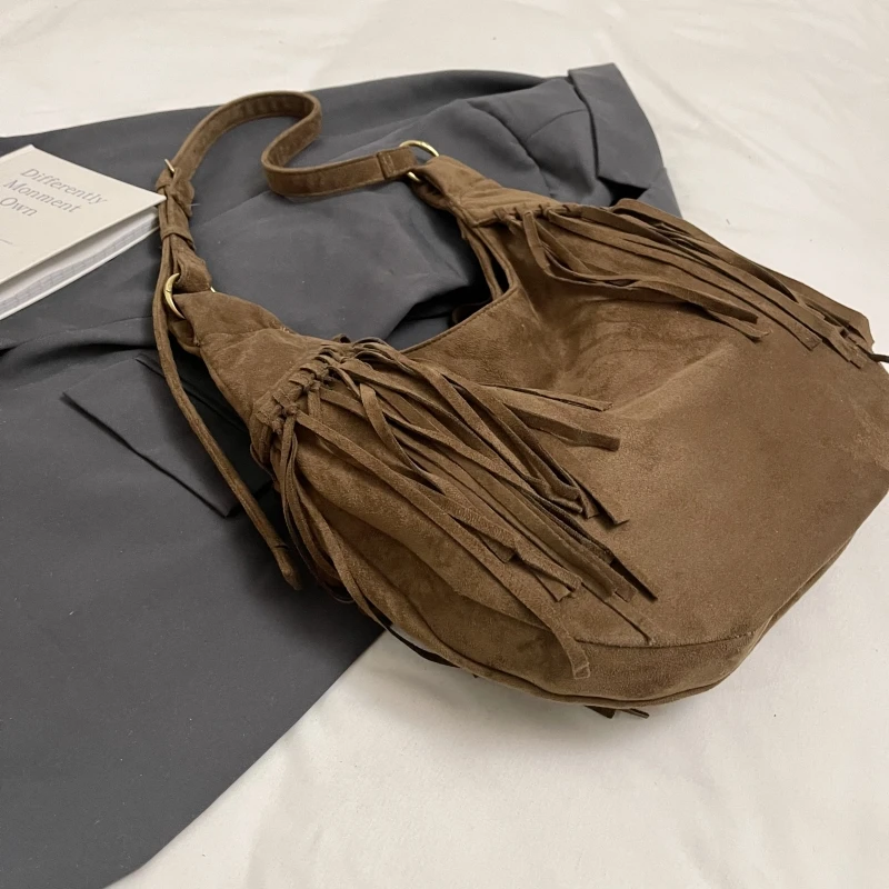 MOODS Bohemia Style Tassels Shoulder Hobo Bags For Women Faux Suede Large Capacity Wild Tote Bag 2025 Latest Fashion Handbags
