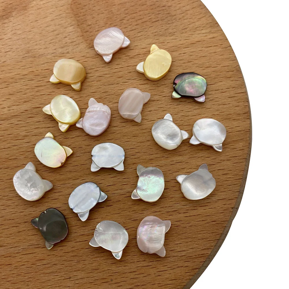 2pcs Cat Head Shaped Natural Sea Shell Pendants Charms 4 Colors for Choice 9x10mm  DIY for Making Necklace Earrings Accessions