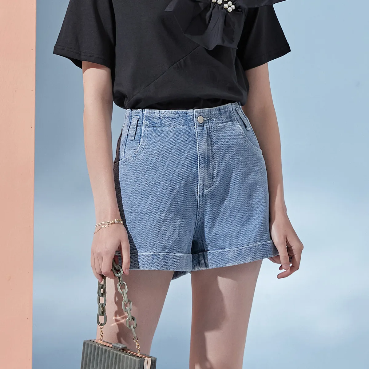 Spring and Summer High-Waisted Denim Shorts for Women in Thin Style, Washed, Loose-Fitting, Wide Leg, A-Line, Straight Pants