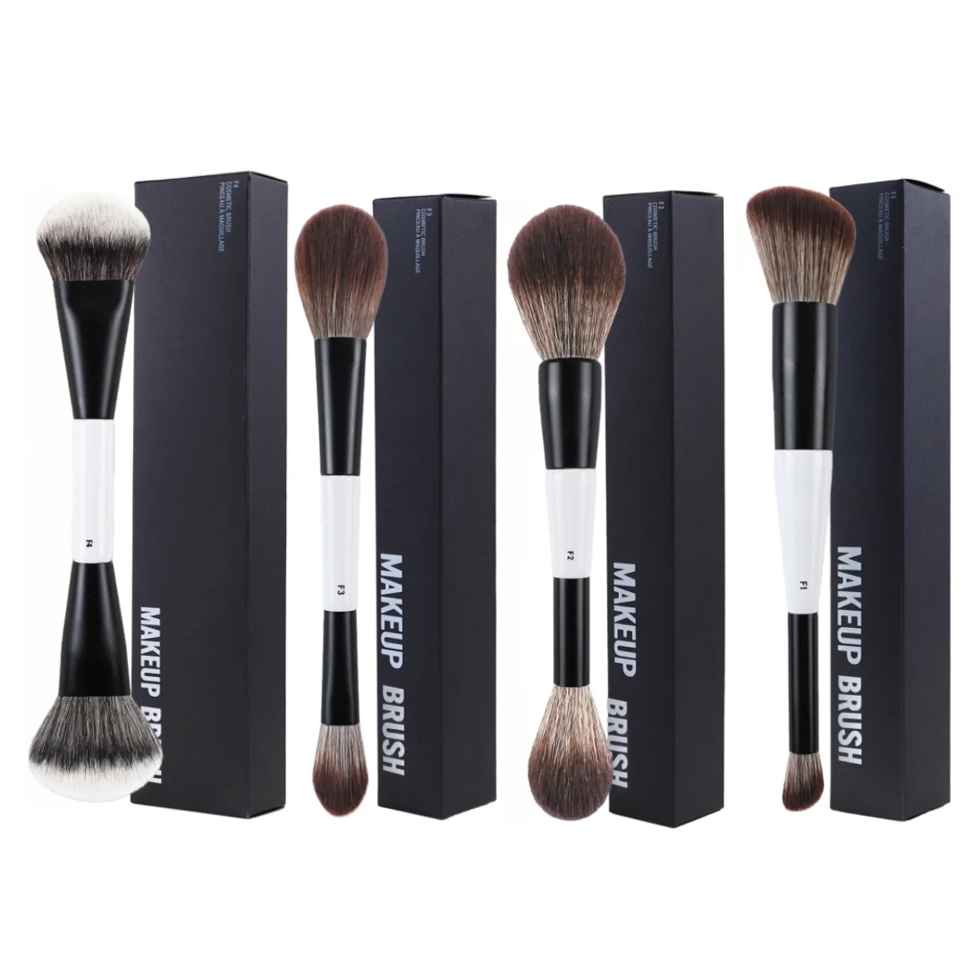 Dual-Ended Makeup Brush 1