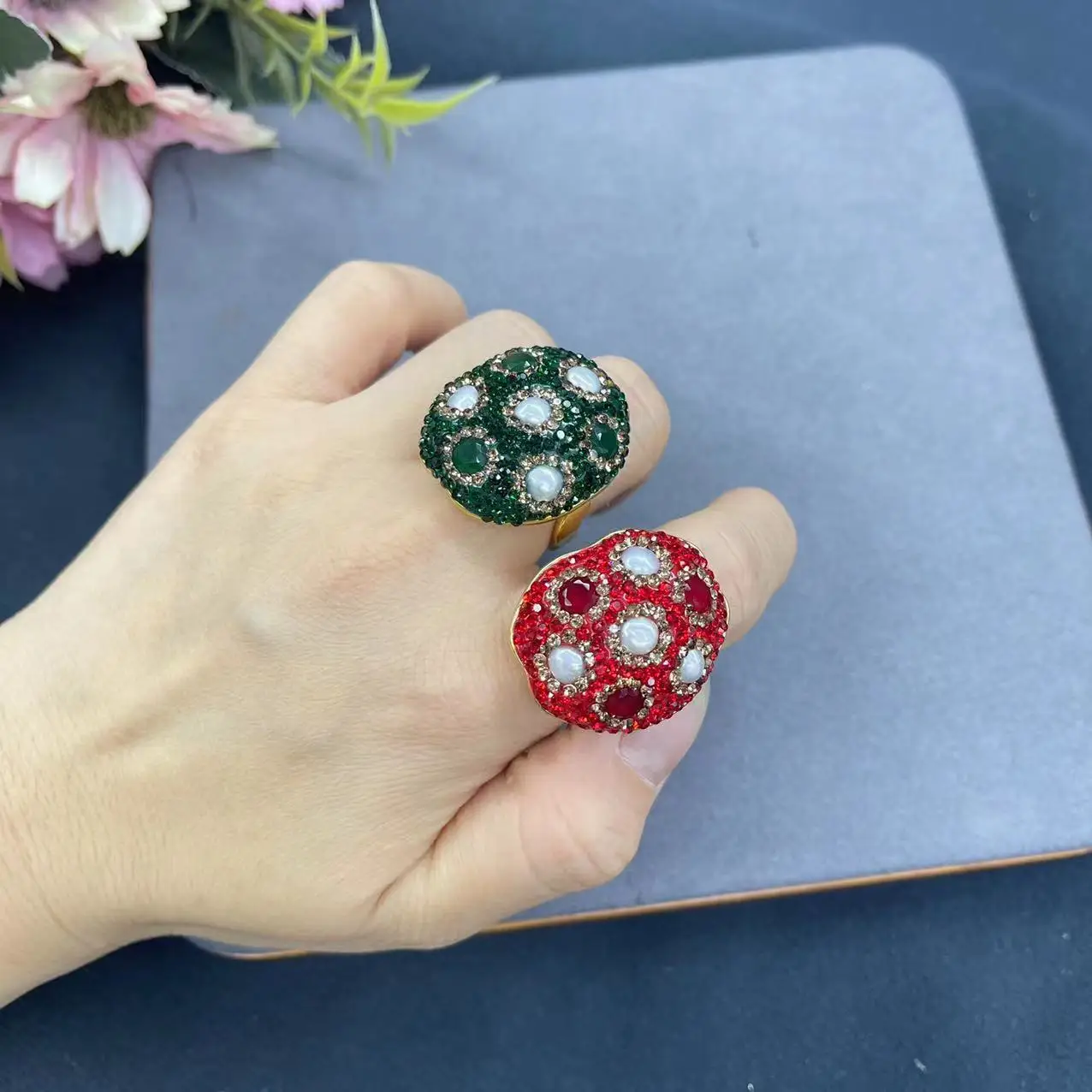 DIY accessories Exquisite living colored pearl gemstone inlaid vintage ring, exaggerated personality European clay point diamond
