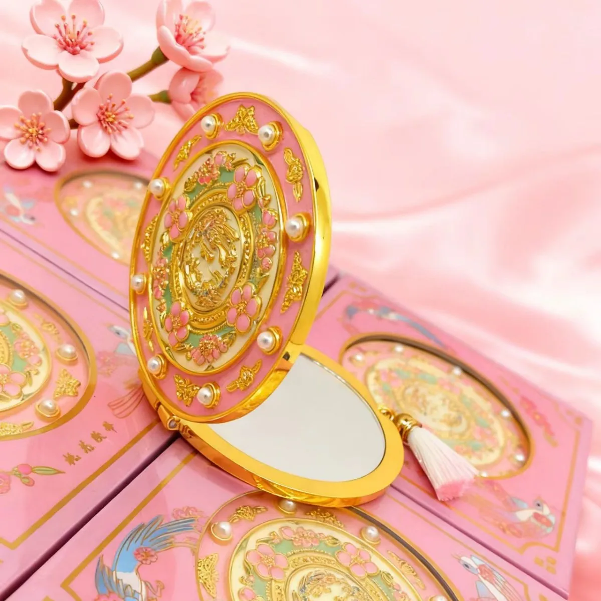 

WW wedding, peach blossom folding double-sided mirror portable birthday wedding engagement gift, national style