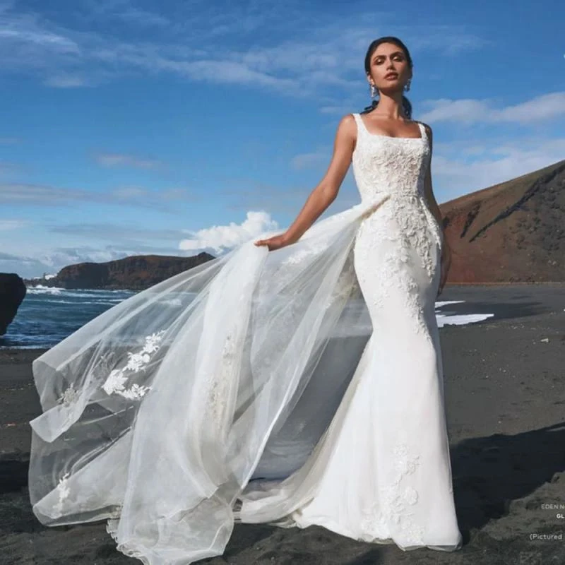 

2024 Square Collar Wedding Dress With Detachable Train Sleeveless Lace Applqiues Boho Mermaid Bride Robe Backless Robe de mariée