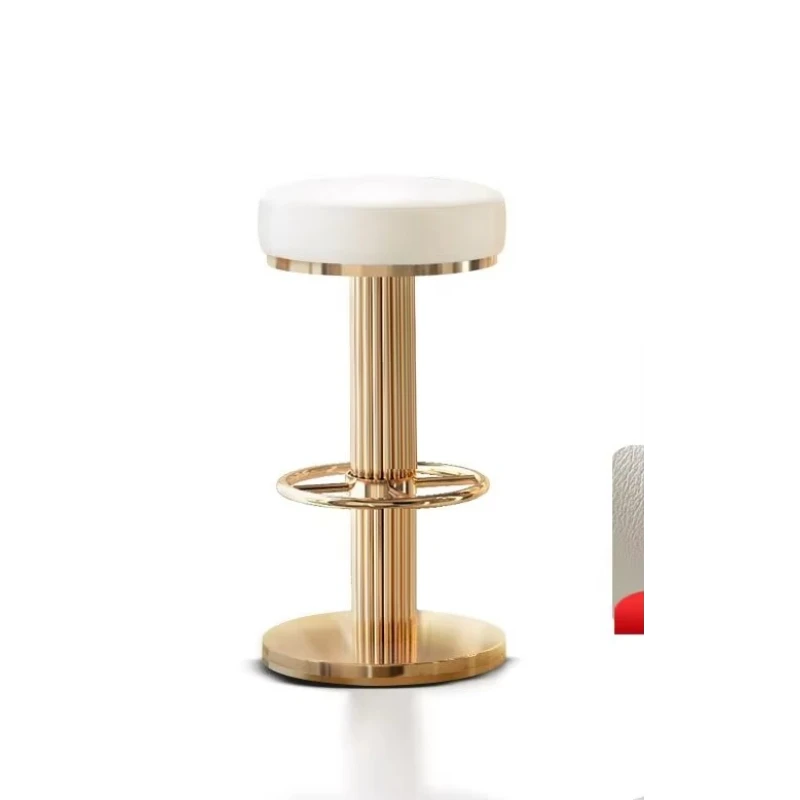 Sedia da bar nordica moderna leggera e lussuosa con sgabello alto per un sollevamento stabile della sedia con schienale