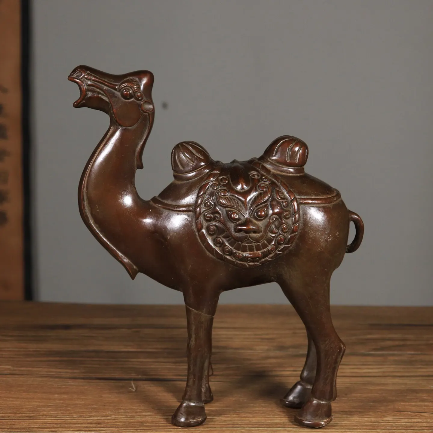 Antique Pure Copper Camel Statue Chinese Suzhou Handmade Craft Home TV Cabinet Living Room Decor Creative Gift