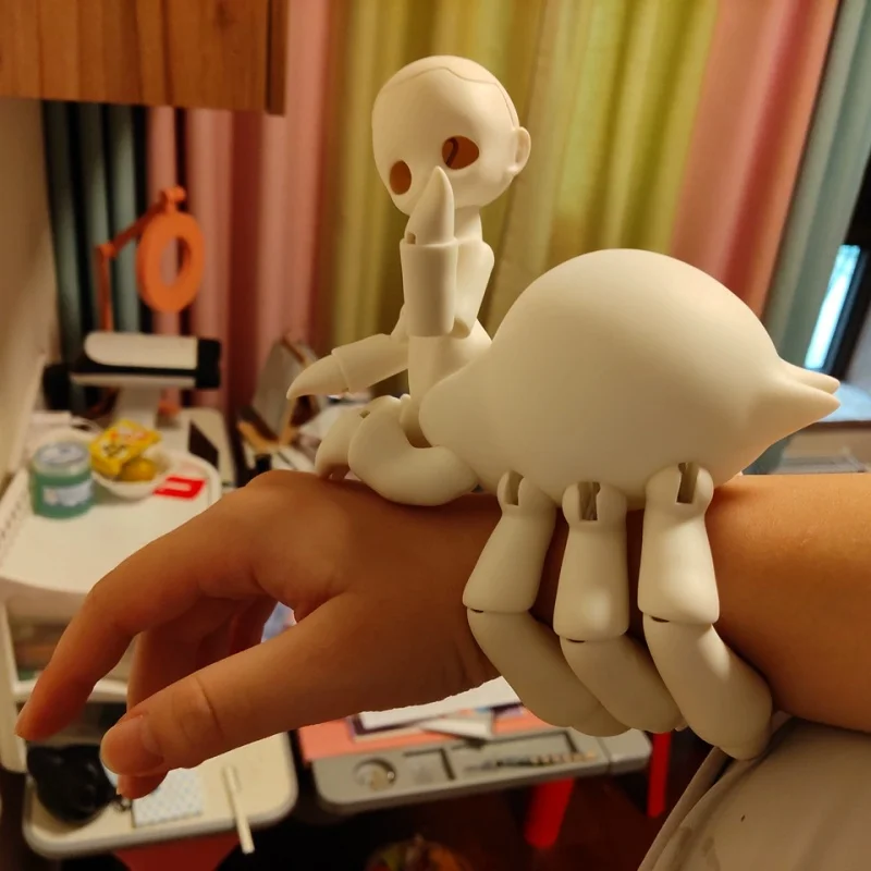 In Stock 1/8 Scale Irregular Spider Body 12-Joint Bjd Doll Body Pvc Articulated Joint Doll Body Hand Set Collection Ornament Toy