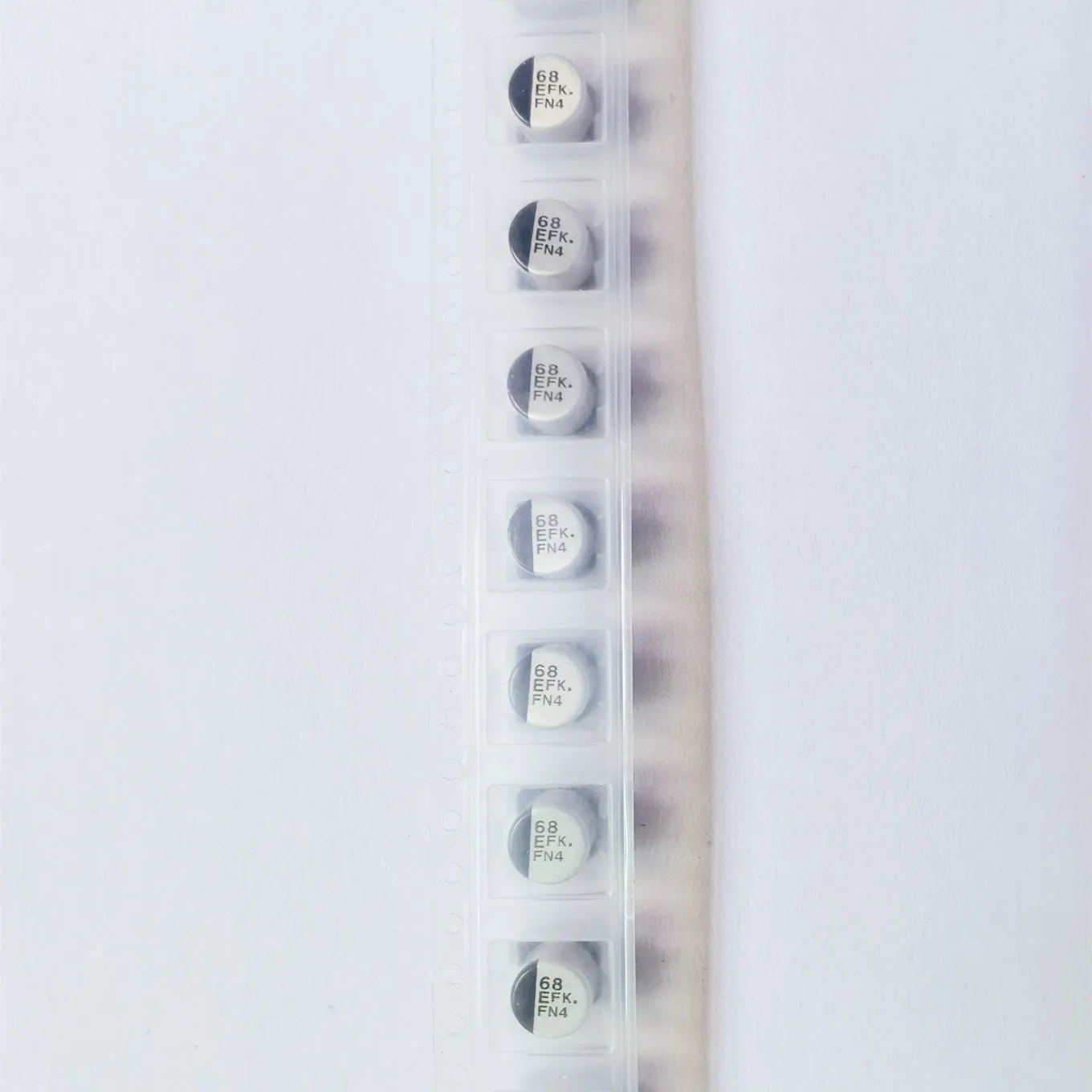 Original new 100% 25V68UF 6.3*5.8 SMD aluminum electrolytic capacitor EEEFK1E680P (Inductor)