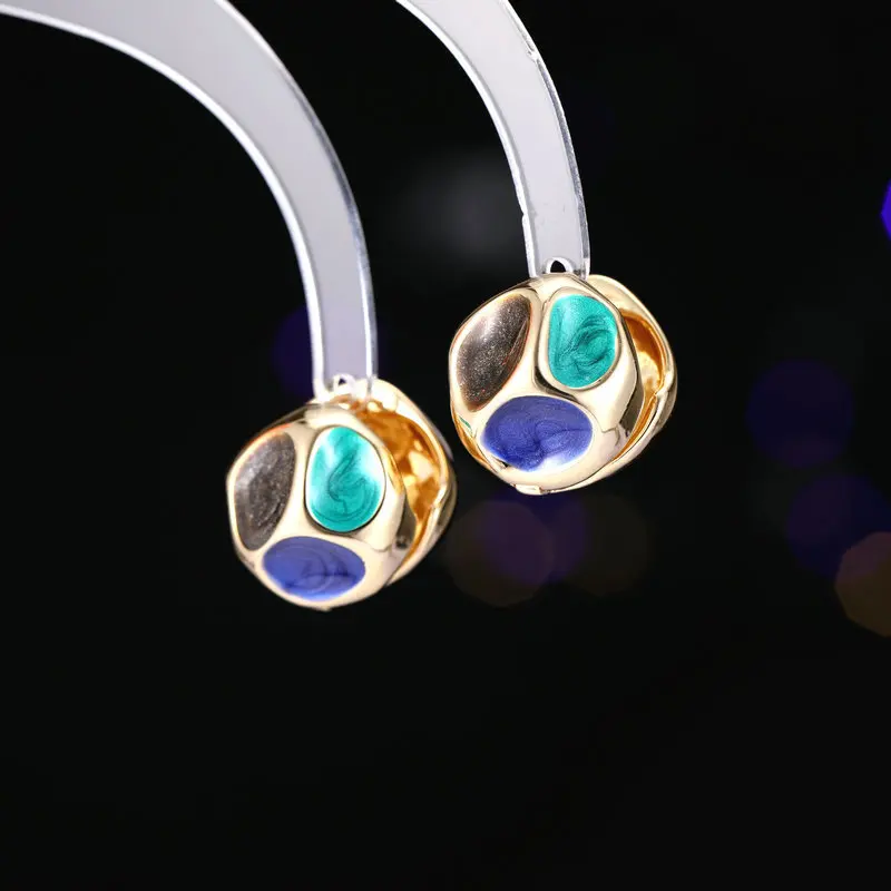 

New Enamel Colored Niche Creative Design With Irregular Color Oil Dripping Earrings, Three-Dimensional Double-Sided Spherical Ea