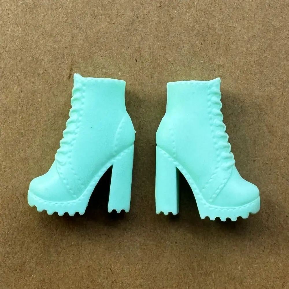 1/6 Puppenschuhe Hochwertige Stiefel High Heels Sportschuhe Puppen-DIY-Zubehör
