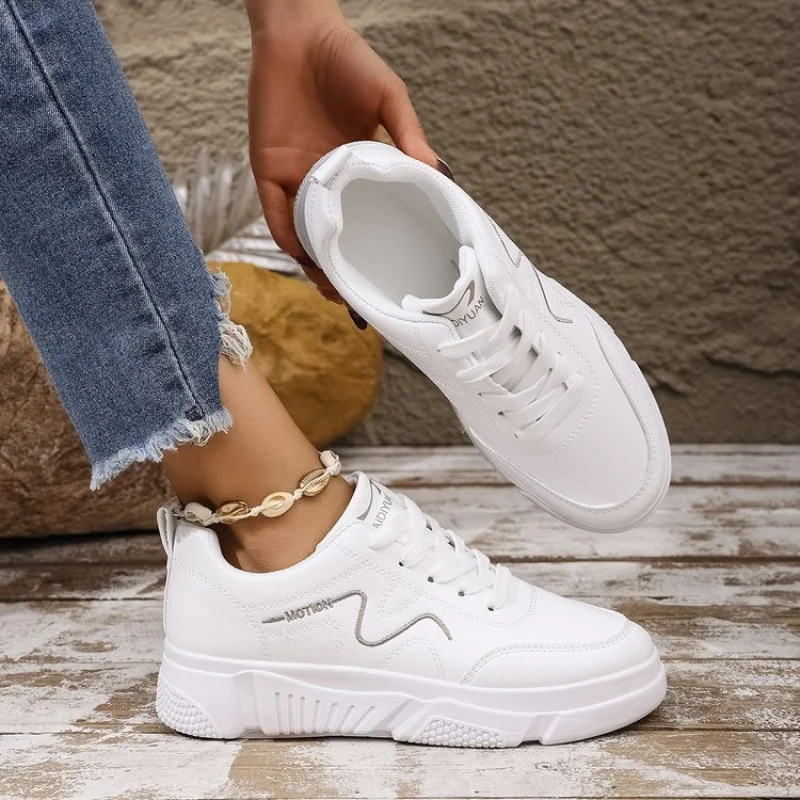 

Women's Casual Sports Shoes Spring Autumn New Style Thick Bottom Versatile Laced Flat Heel Student High Top round Toe Leather