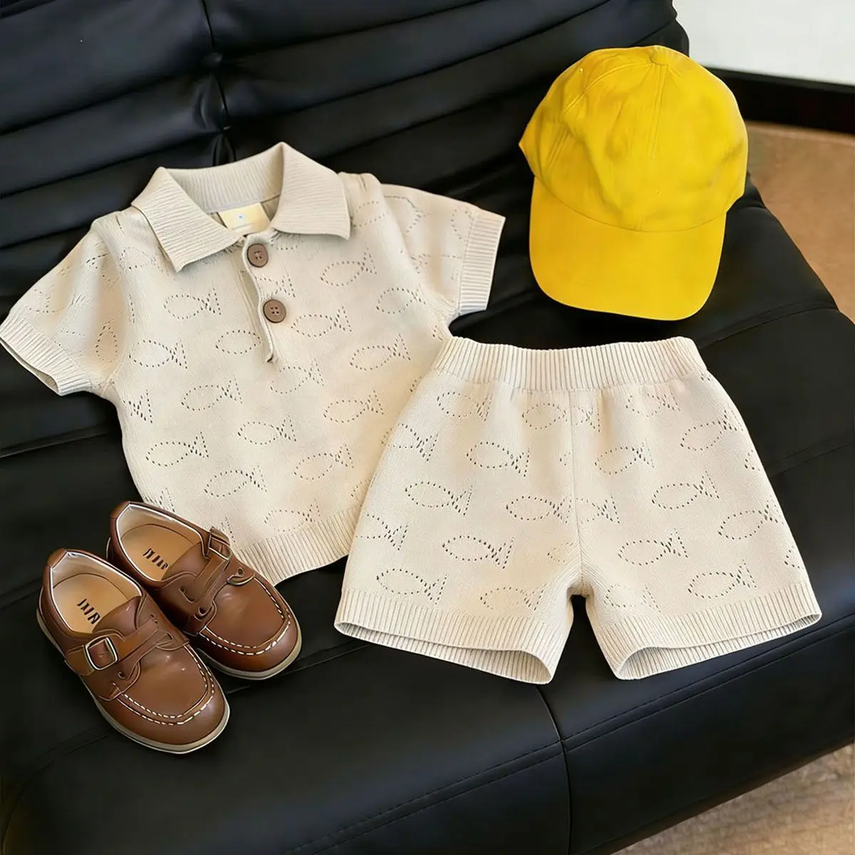 Korean version boy 26 summer new item light gray hollow fish thin short sleeved knitted shirt children's shorts