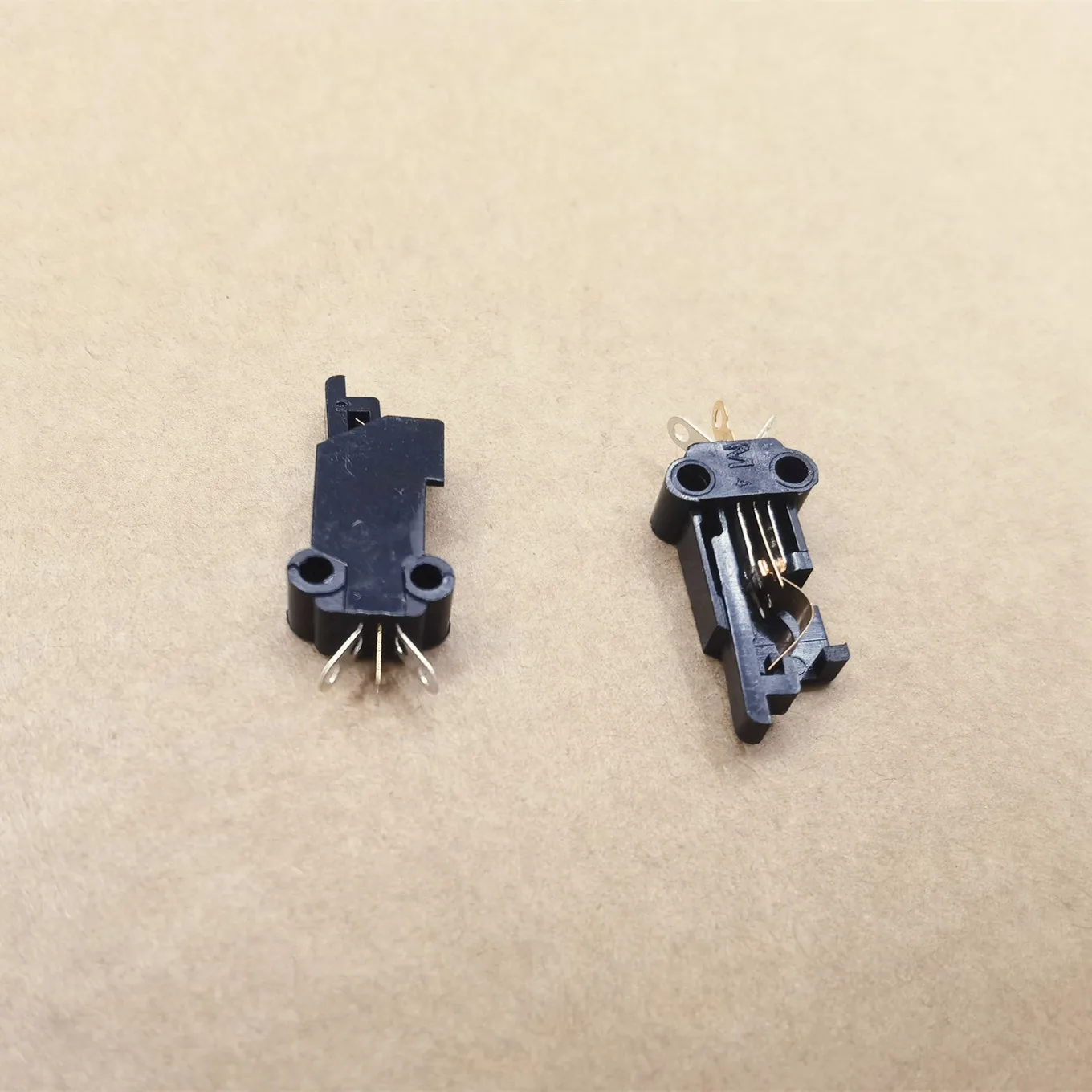 Original new 100% content point blade switch touch reset normally open normally closed small micro travel limit micro switch