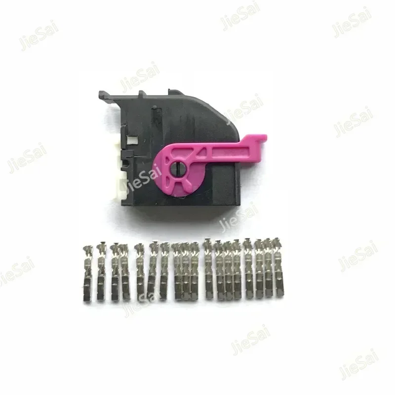 18 Pin 5Q0 972 718A ECU  Automobile Instrument Plug Automotive Conenctor 5Q0972718A For VW GOLF Lamando