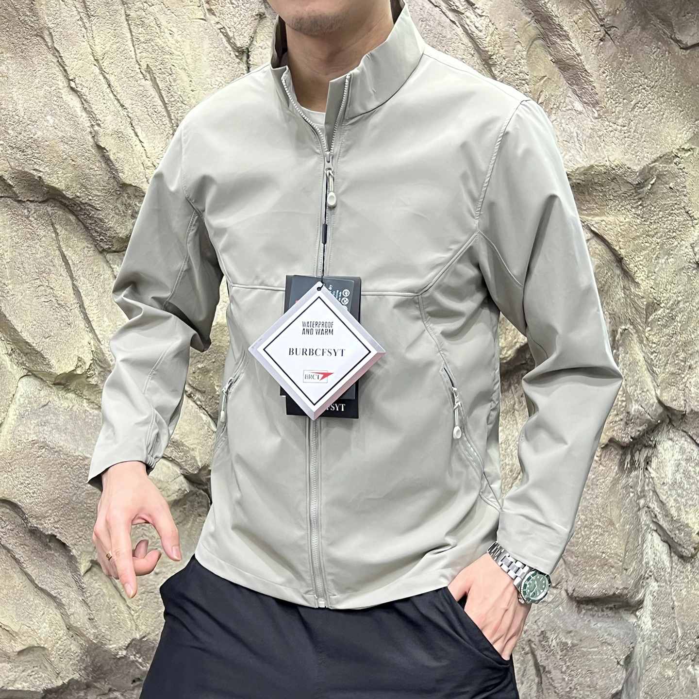 Outdoor Men's Lightweight Stand Collar Waterproof Windproof Soft  Jacket 3D Tailoring Standard Fit Business Style Long S...