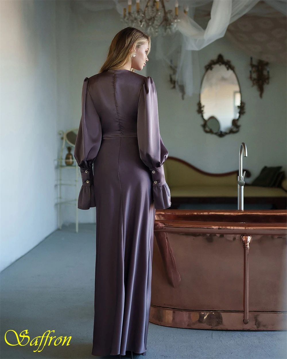 Customized Pueple Satin Long Sleeves Evening Dress Zipper Back Special Occasion Gowns Sexy Style Deep V-Neck Vestido De Festa