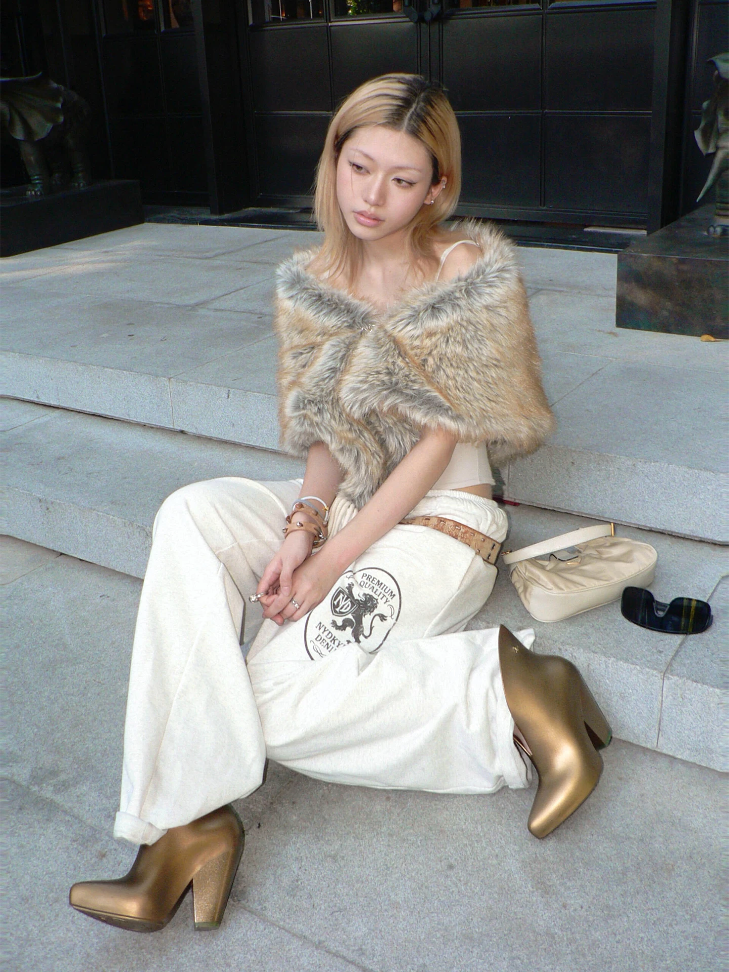 

Ele Thiened Fur Cowl Ne Wrap for Women Faionable Versatile Luxury Outerwear Chic oulder Length with Silk