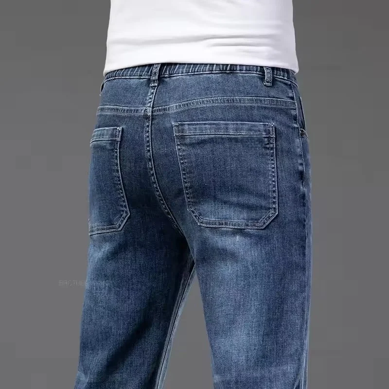 

Новые мужские летние тонкие джинсы 2026 года: эластичный пояс, свободный прямой крой, удобные повседневные джинсовые брюки, брендовые штаны больших размеров 42, 44, 46